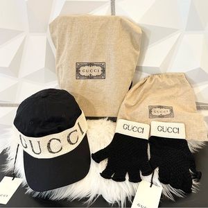 Gucci Black Logo Tape Baseball Hat and matching fingerless gloves, New with tags